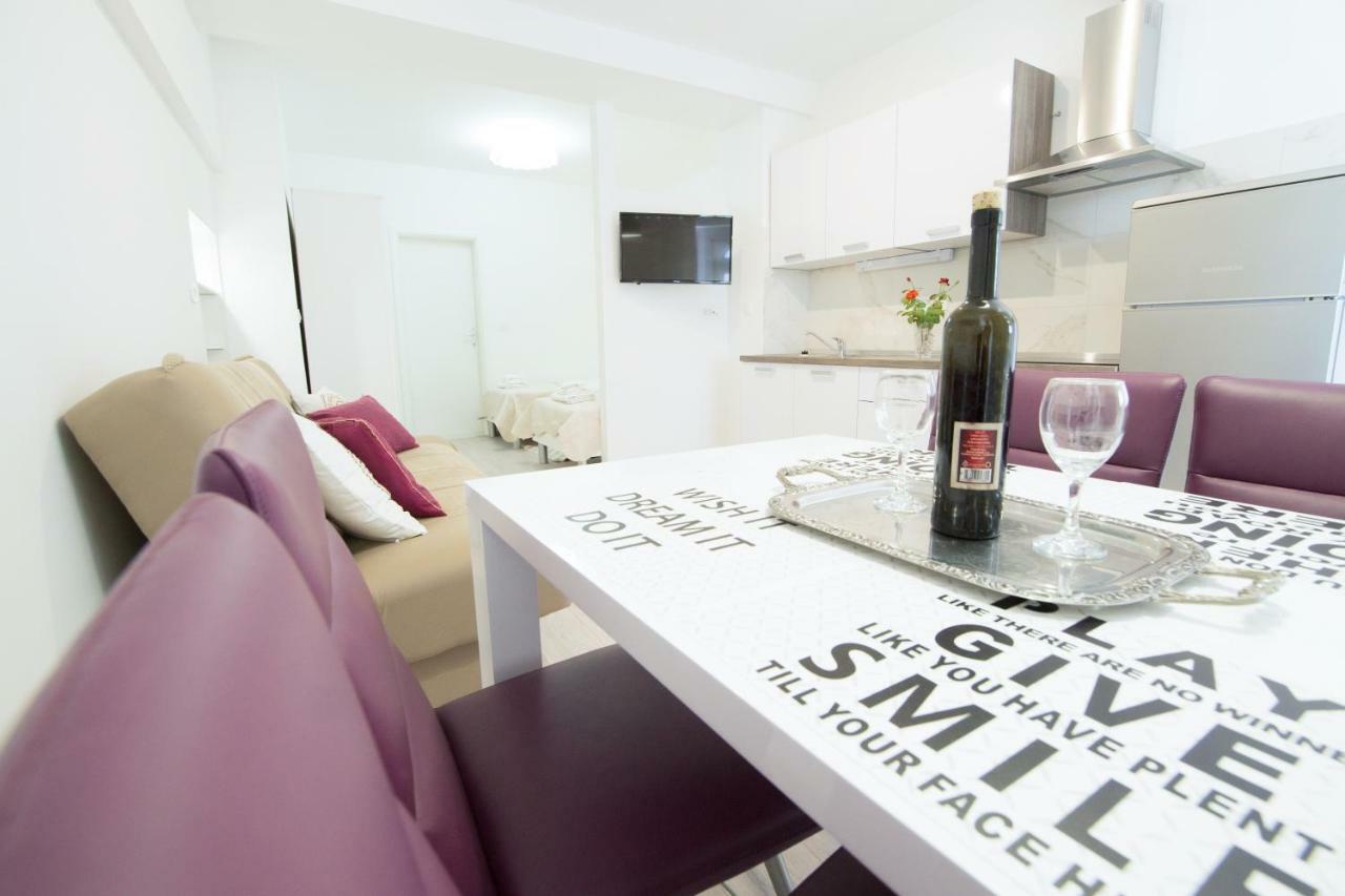Apartment Neyra 2 Spalato Esterno foto
